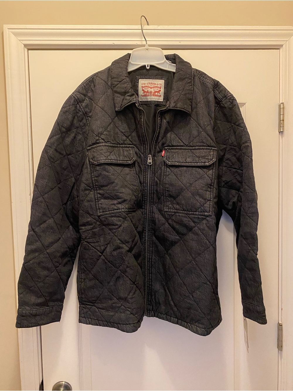Levi's Quilted Black Men's Lightweight Jacket with Chest Pockets